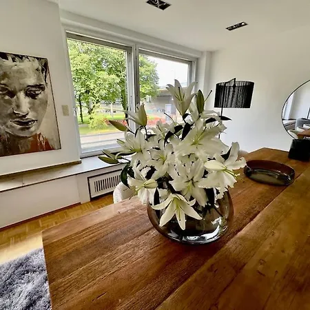 Apartment Schonster Rheinblick Fusslaufig Zur Messe! 160 Qm *