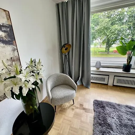 Schonster Rheinblick Fusslaufig Zur Messe! 160 Qm Apartment *