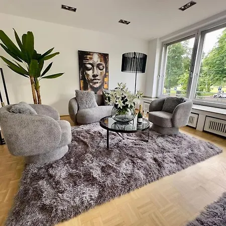 Schonster Rheinblick Fusslaufig Zur Messe! 160 Qm Apartment Dusseldorf