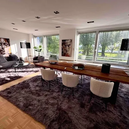 Apartment Schonster Rheinblick Fusslaufig Zur Messe! 160 Qm *